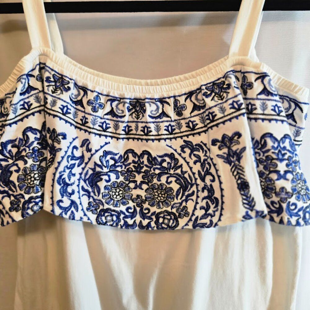 INC COTTON BLEND OFF SHOULDER CAMISOLE WHITE TOP BLUE EMBROIDERY SIZE MEDIUM - Picture 3 of 9